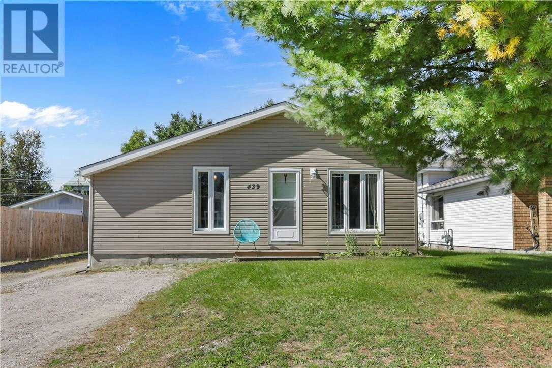 439 Mageau, West Nipissing, ON, P2B 3G5