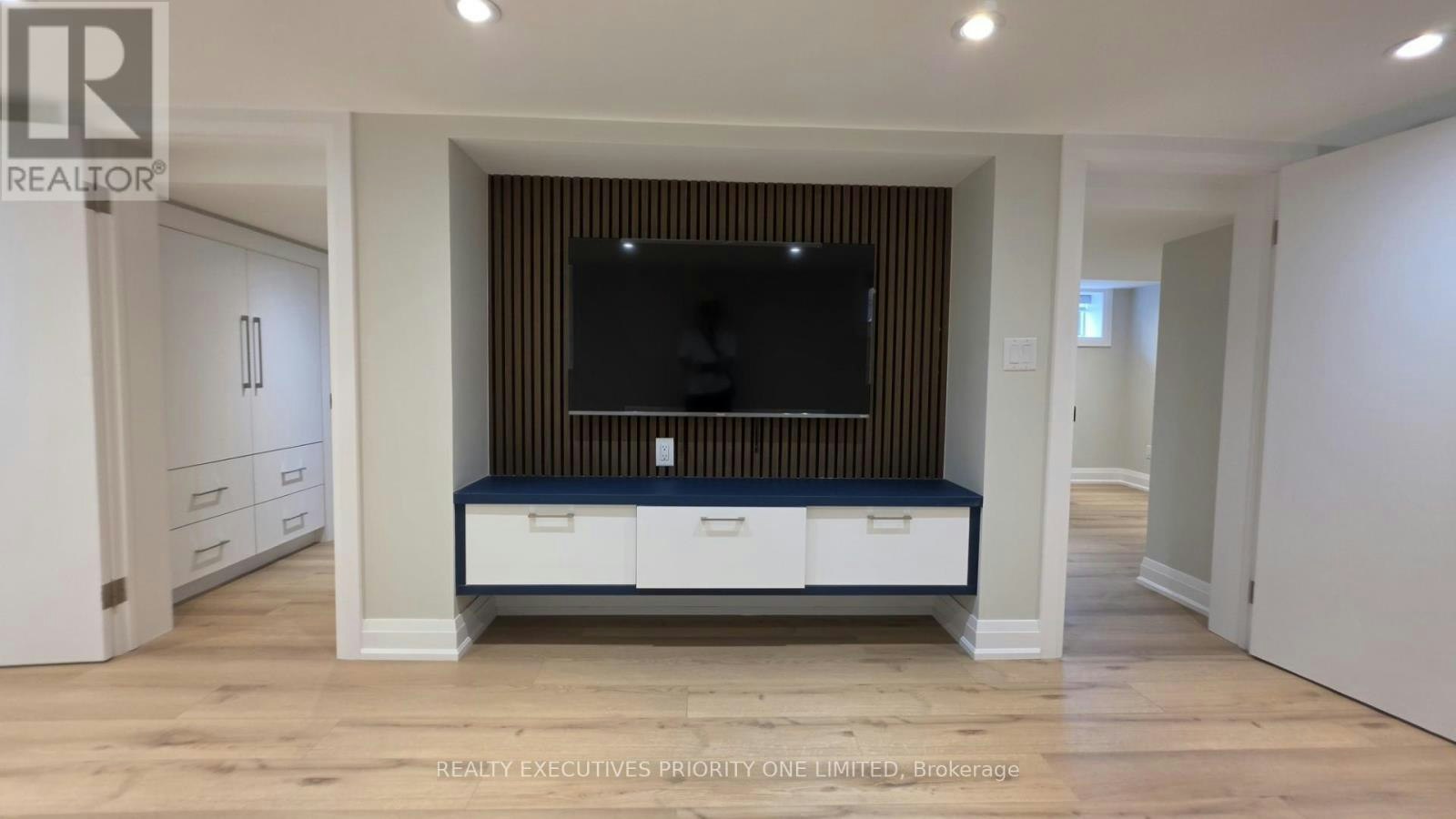 BASEMENT-10 Lascelles Boulevard, Toronto, ON, M4V 2B5 - 2