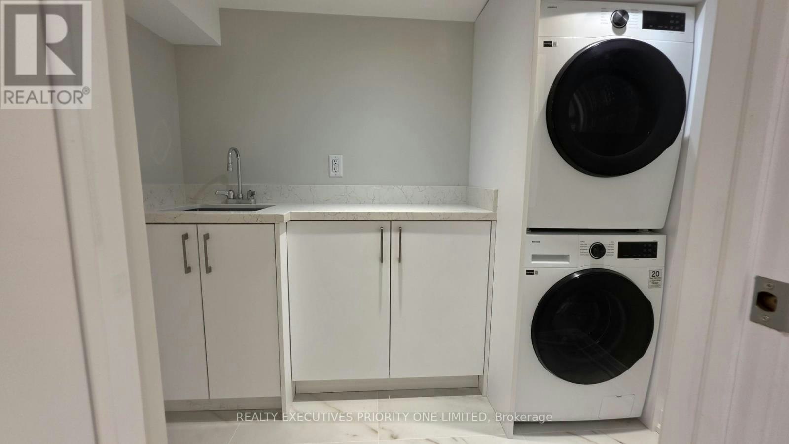 BASEMENT-10 Lascelles Boulevard, Toronto, ON, M4V 2B5 - 19