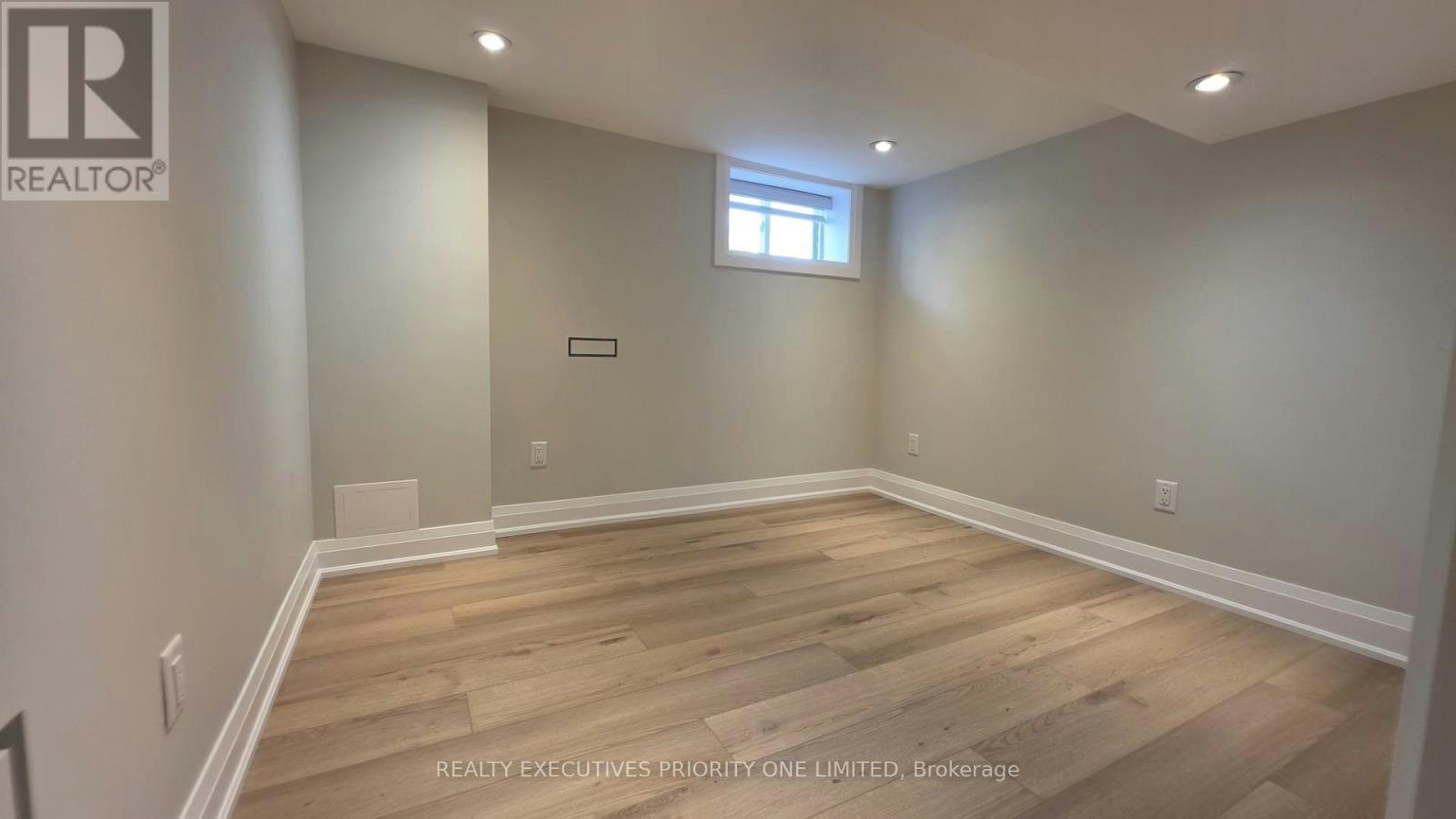BASEMENT-10 Lascelles Boulevard, Toronto, ON, M4V 2B5 - 5
