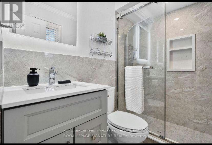 1642 Pepperwood Gate, Pickering, ON, L1X 2K1 - 20