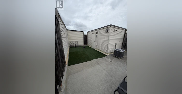 280-306 John Street, Markham, ON, L3T 0A7 - 26
