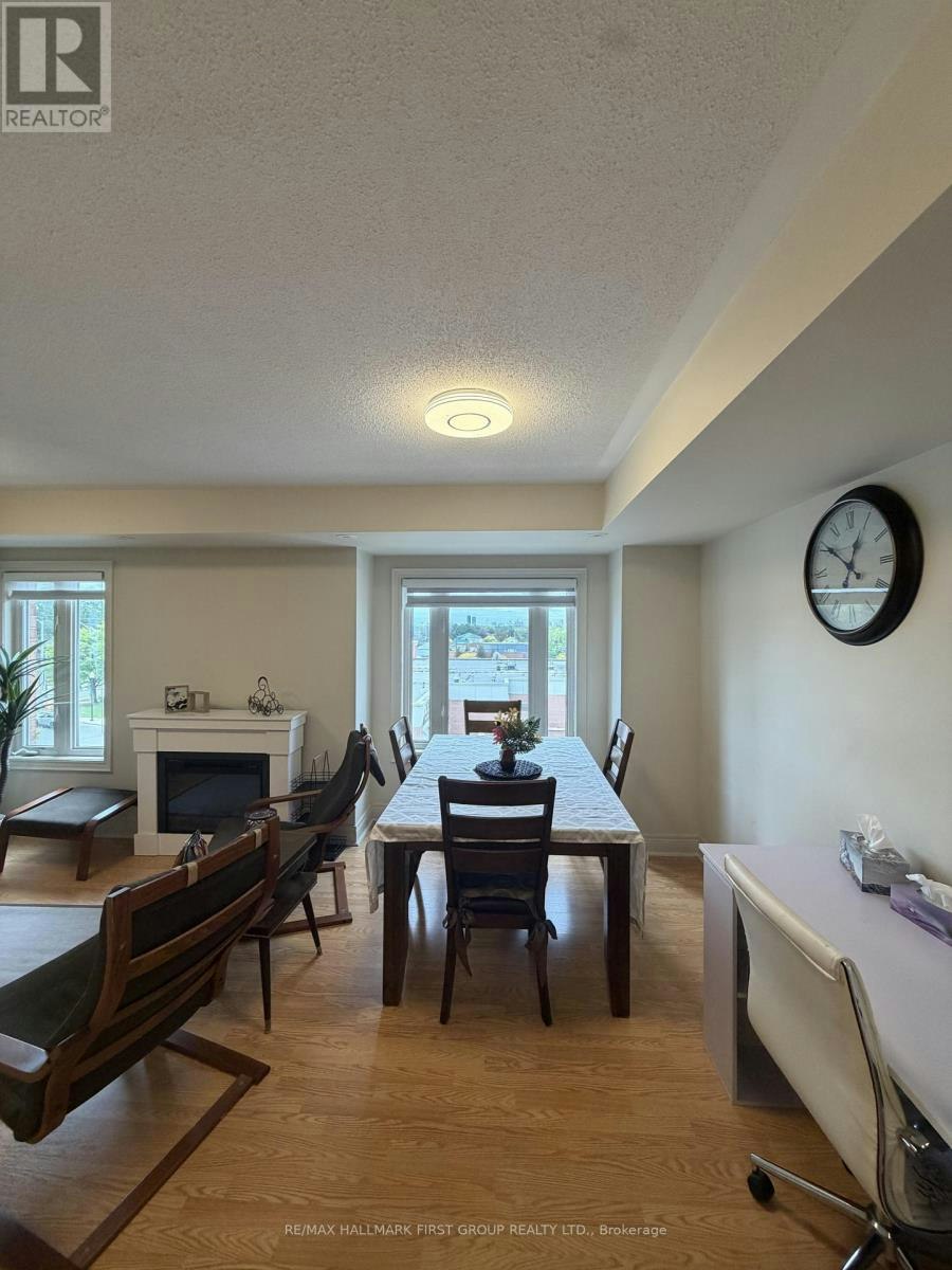 280-306 John Street, Markham, ON, L3T 0A7 - 10