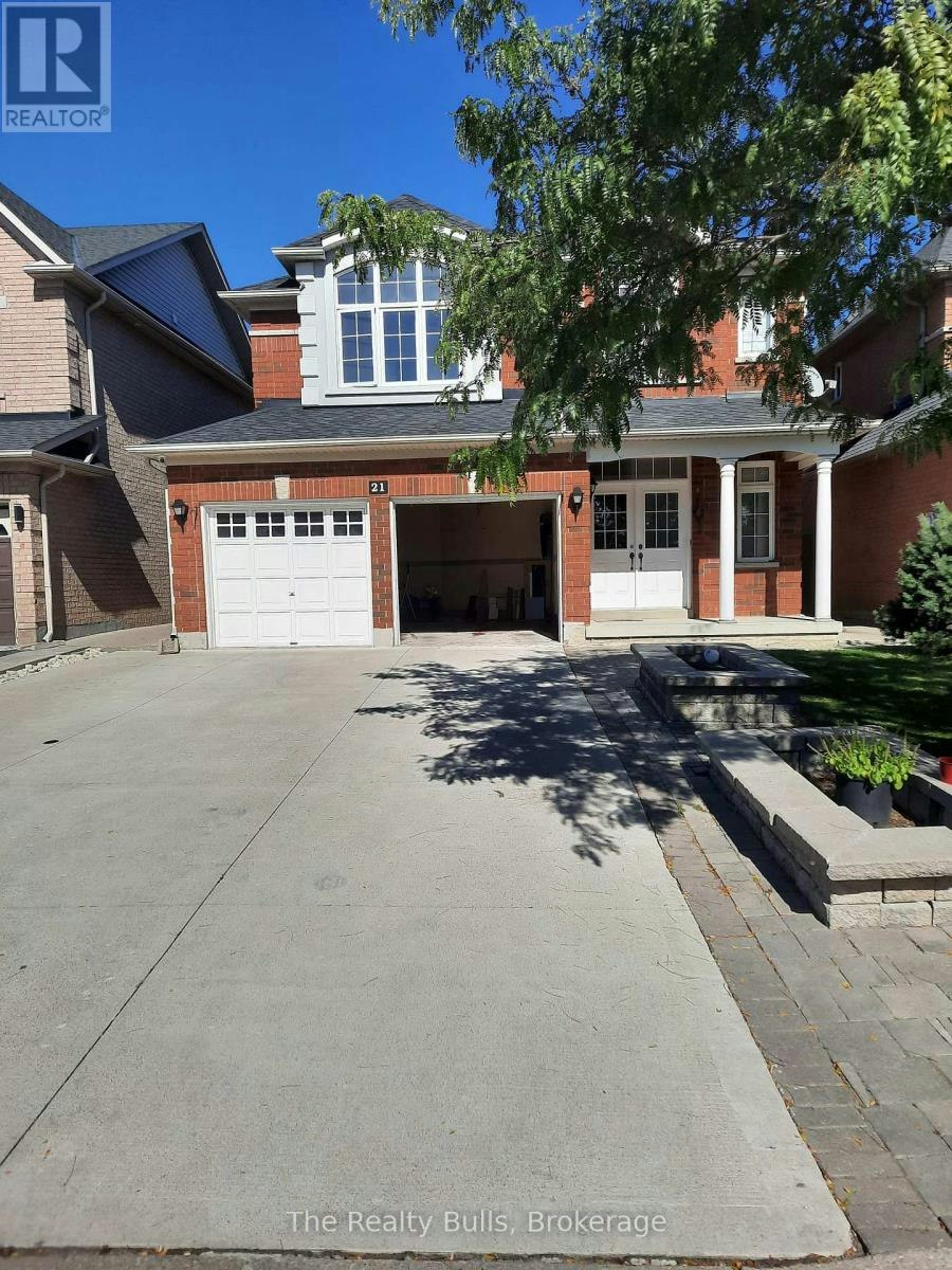21 Arctic Fox Crescent, Brampton, ON, L6R 0J3 - 2