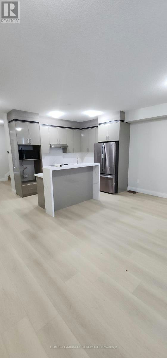 38 Keystone Trail, Welland, ON, L3B 0N8 - 8