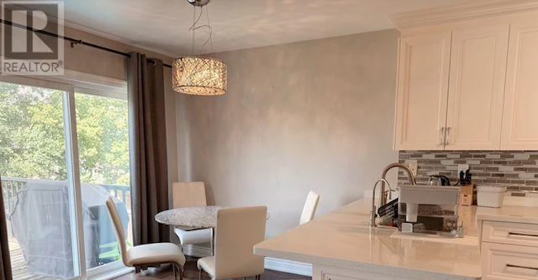 22 Matson Court, Aurora, ON, L4G 7W8 - 5