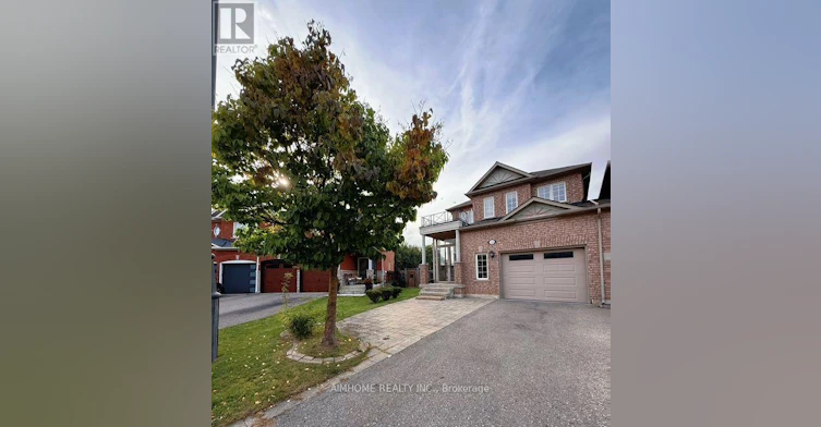 22 Matson Court, Aurora, ON, L4G 7W8