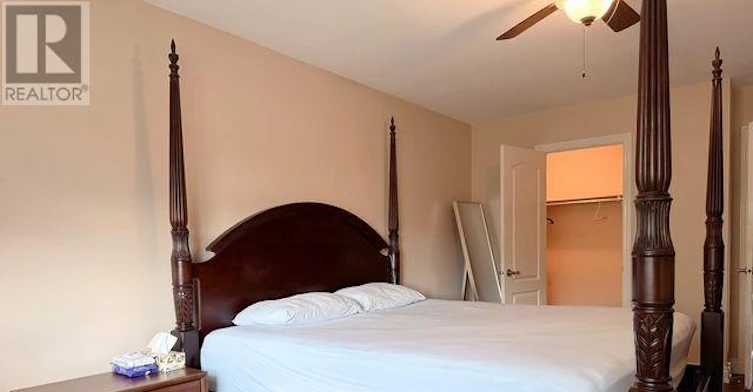 22 Matson Court, Aurora, ON, L4G 7W8 - 11