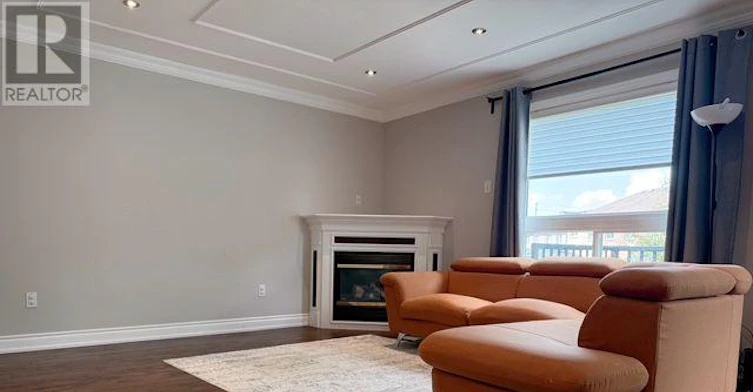 22 Matson Court, Aurora, ON, L4G 7W8 - 7