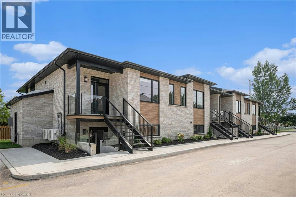2-461 Wellington Street E, Wellington North, ON, N0G 2L2
