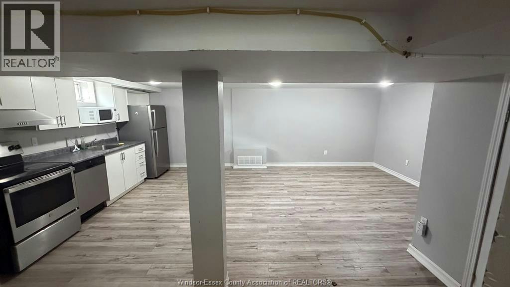 LOWER-3580 Mckay Avenue, Windsor, ON, N9E 2R9 - 4