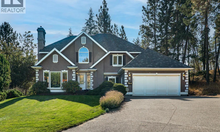 764 Cassiar Place