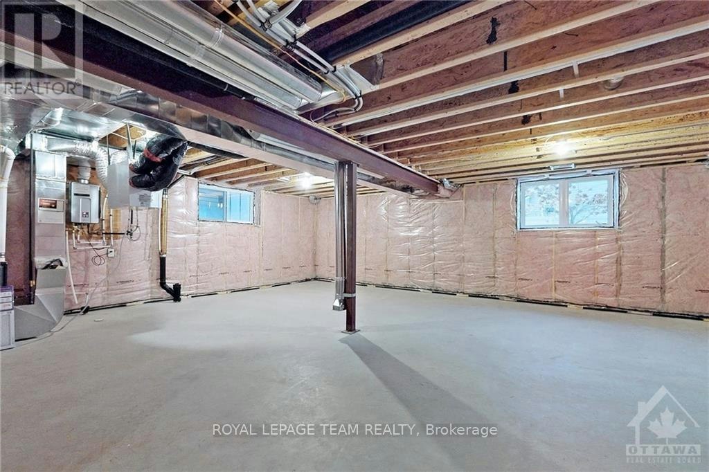 3375 Woodroffe Avenue, Ottawa, ON, K2G 6Z5 - 22