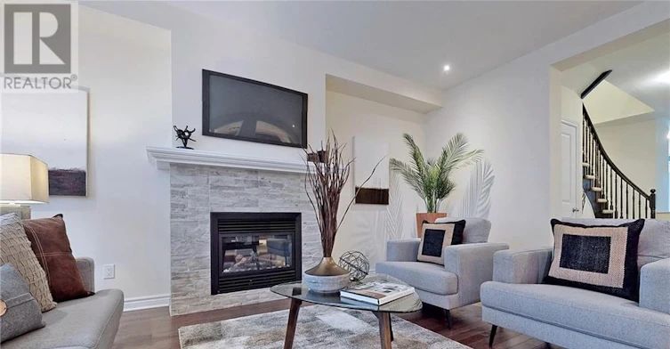 3375 Woodroffe Avenue, Ottawa, ON, K2G 6Z5 - 3