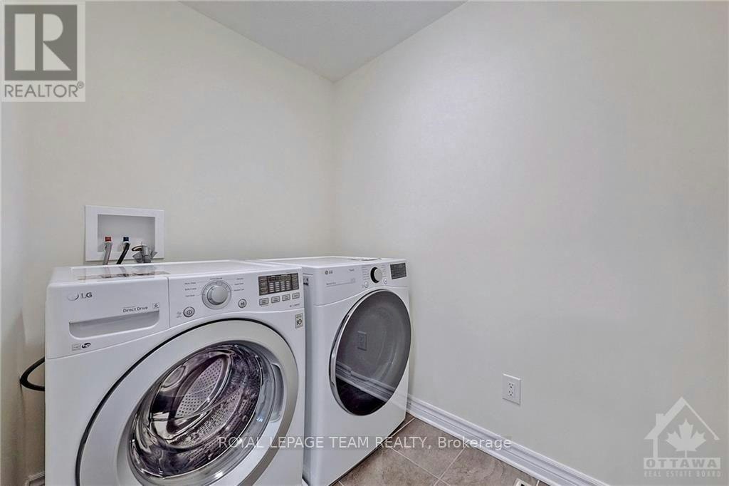 3375 Woodroffe Avenue, Ottawa, ON, K2G 6Z5 - 21
