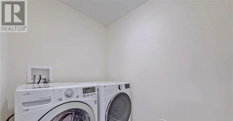 3375 Woodroffe Avenue, Ottawa, ON, K2G 6Z5 - 21