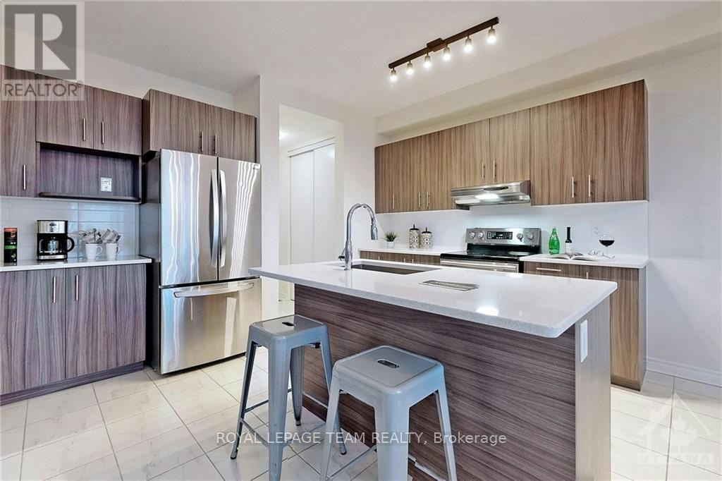3375 Woodroffe Avenue, Ottawa, ON, K2G 6Z5 - 7