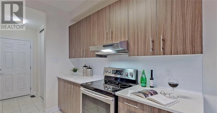 3375 Woodroffe Avenue, Ottawa, ON, K2G 6Z5 - 12