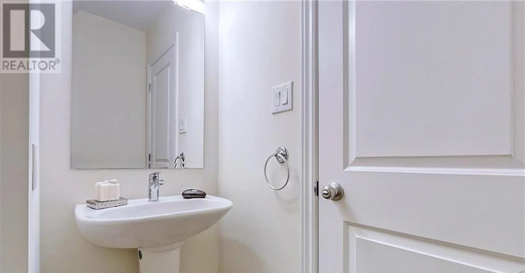 3375 Woodroffe Avenue, Ottawa, ON, K2G 6Z5 - 13