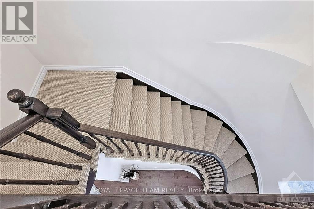 3375 Woodroffe Avenue, Ottawa, ON, K2G 6Z5 - 14