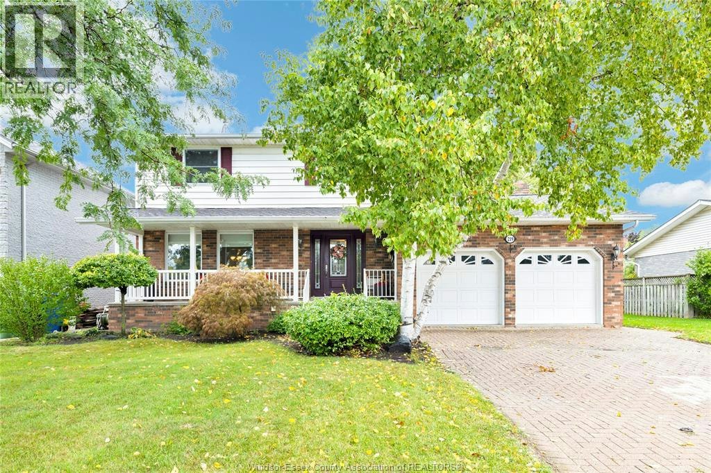 219 Hyde Park, Amherstburg, ON, N9V 3R3