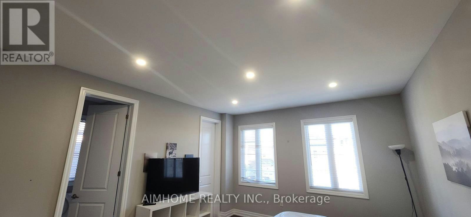 58 Major Crescent, Aurora, ON, L4G 0X4 - 5