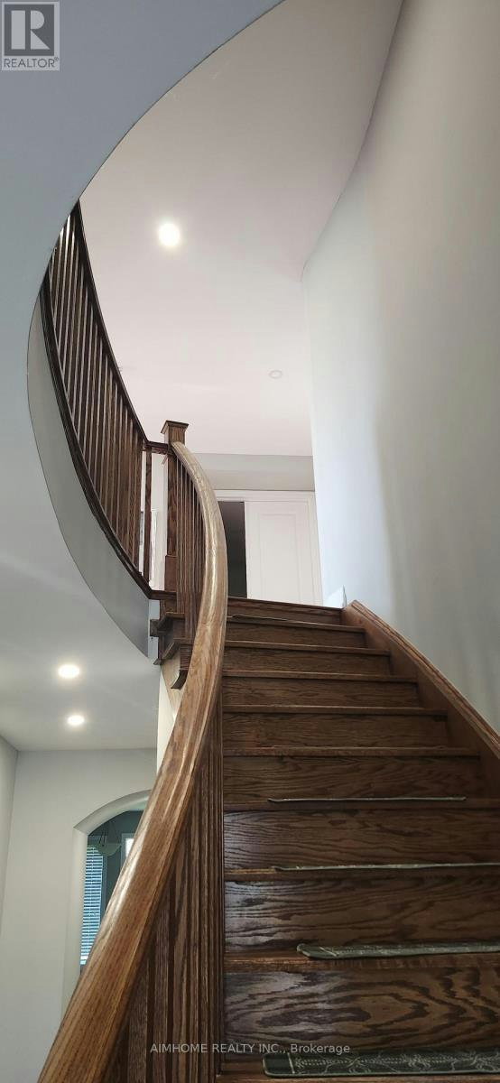 58 Major Crescent, Aurora, ON, L4G 0X4 - 16