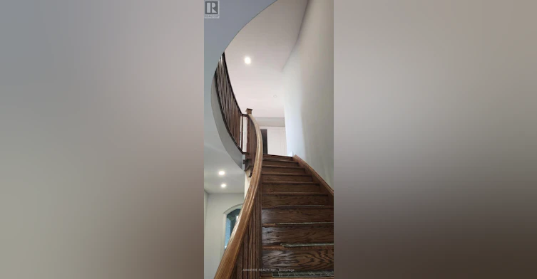 58 Major Crescent, Aurora, ON, L4G 0X4 - 16