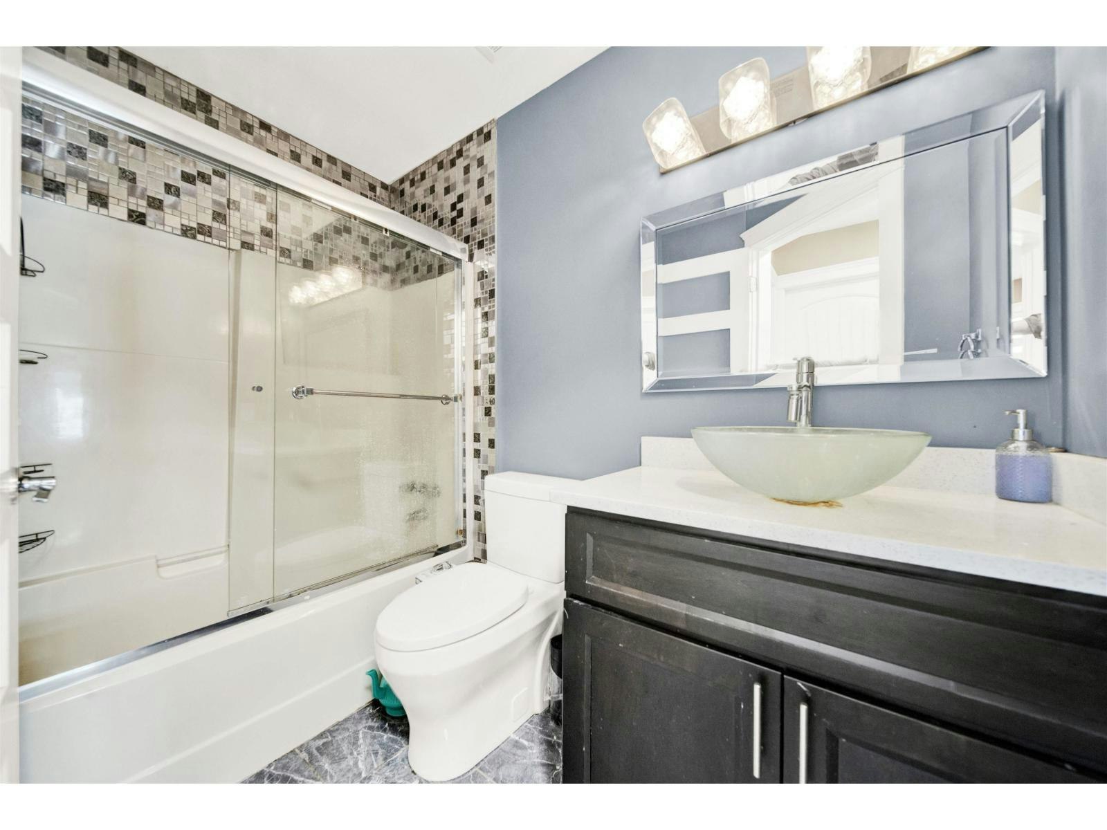 12712 113a Avenue, Surrey, BC, V3V 3M4 - 23