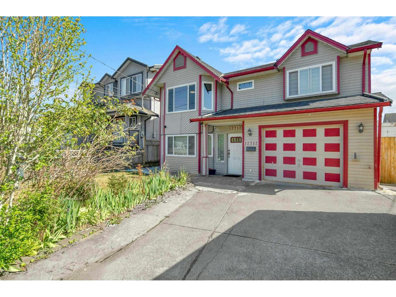 12712 113a Avenue, Surrey, BC, V3V 3M4