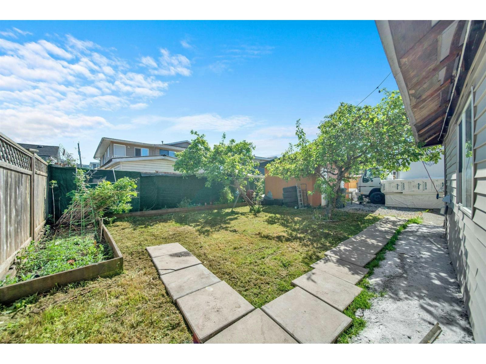 12712 113a Avenue, Surrey, BC, V3V 3M4 - 27