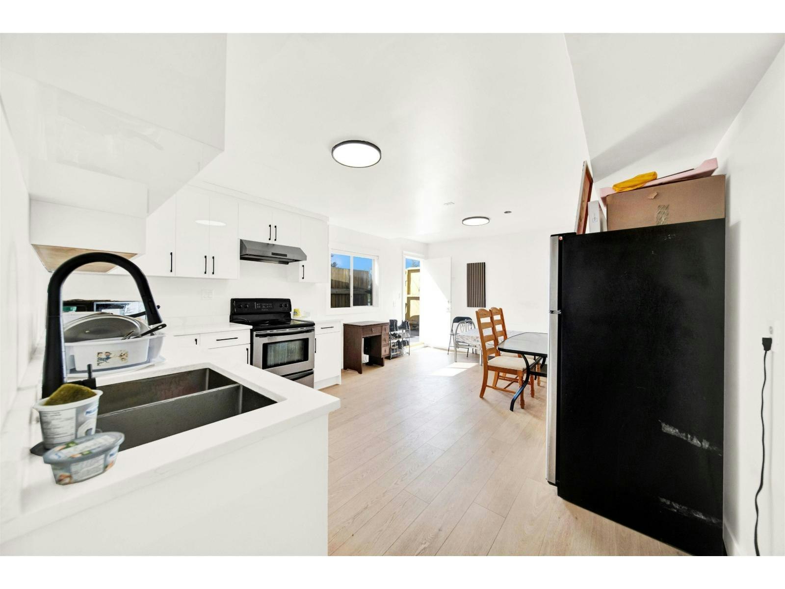 12712 113a Avenue, Surrey, BC, V3V 3M4 - 4