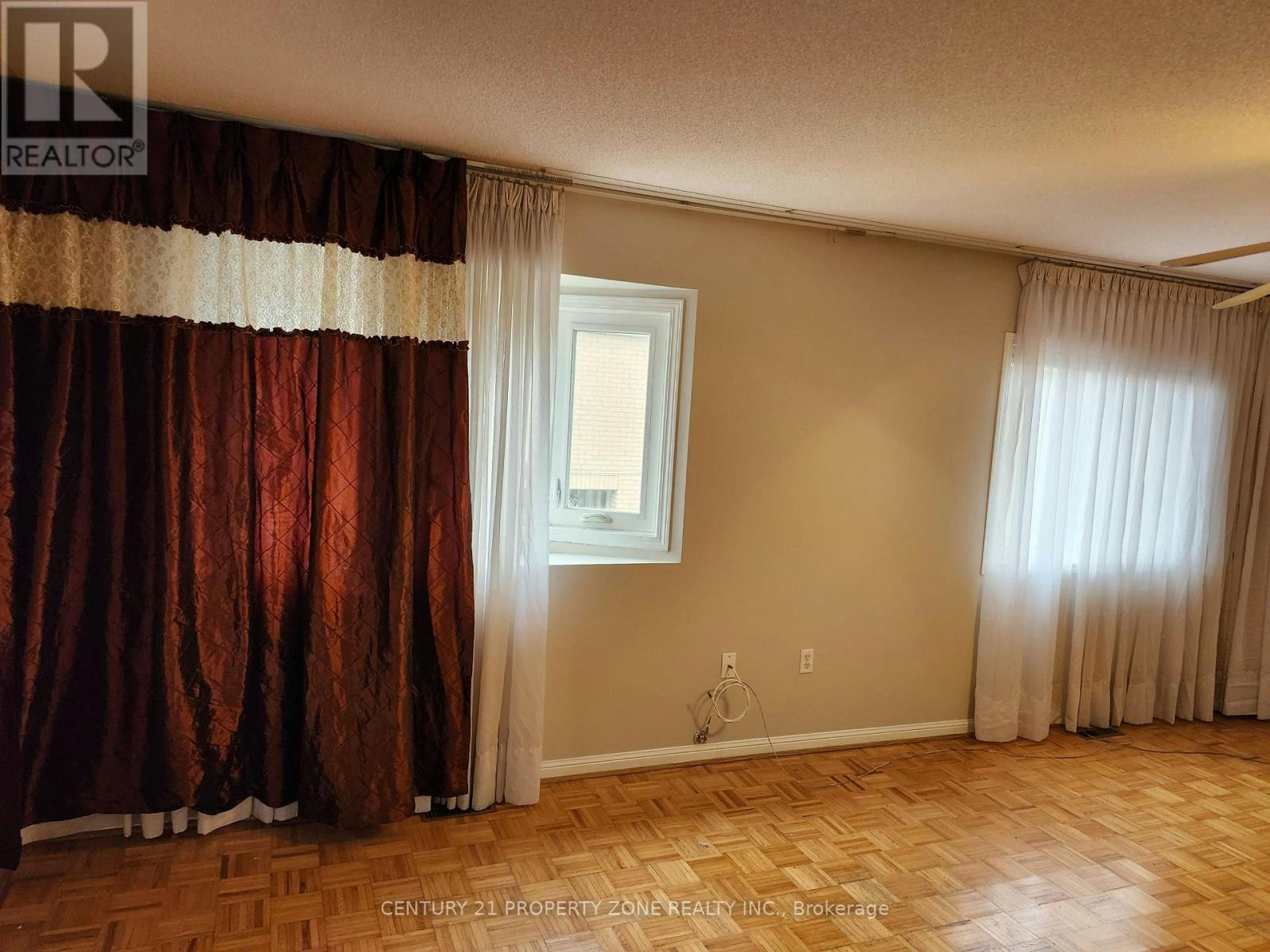 MAIN-700 Peter Robertson Boulevard, Brampton, ON, L6R 1L7 - 3