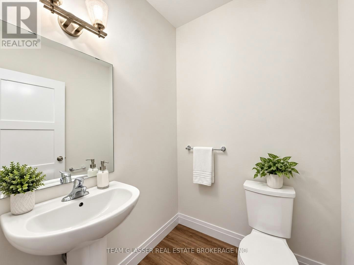 13-350 Oloane Avenue, Stratford, ON, N5A 0J2 - 8