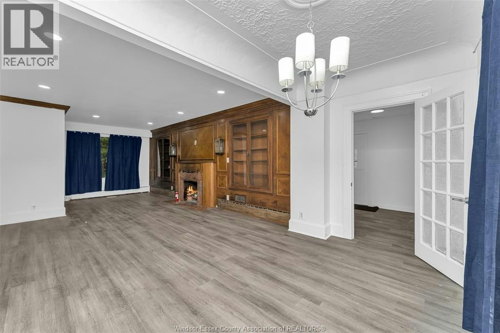 2268 Victoria Avenue, Windsor, ON, N8X 1R1 - 13