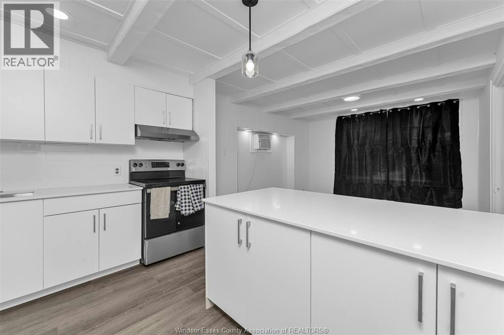 2268 Victoria Avenue, Windsor, ON, N8X 1R1 - 18