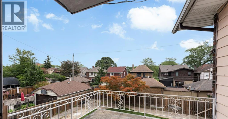 2268 Victoria Avenue, Windsor, ON, N8X 1R1 - 26