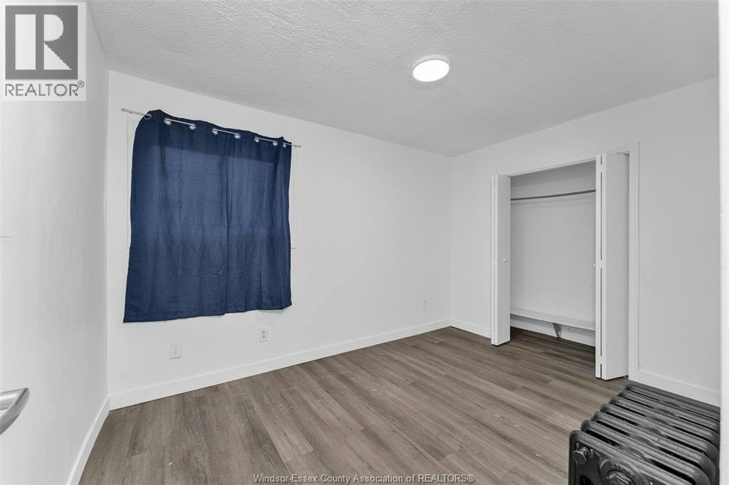 2268 Victoria Avenue, Windsor, ON, N8X 1R1 - 33
