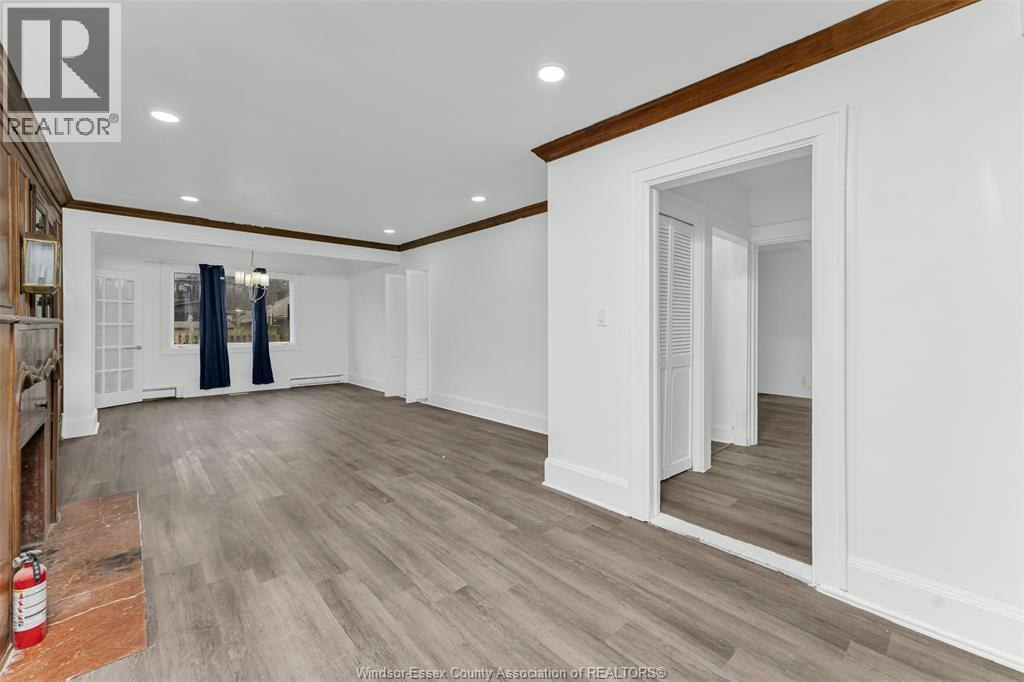 2268 Victoria Avenue, Windsor, ON, N8X 1R1 - 11