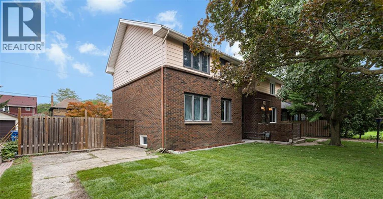 2268 Victoria Avenue, Windsor, ON, N8X 1R1 - 3