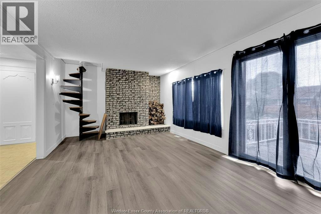2268 Victoria Avenue, Windsor, ON, N8X 1R1 - 25