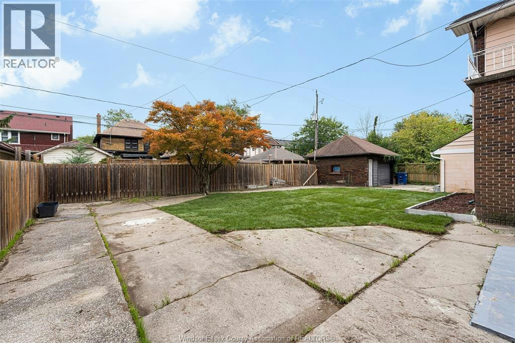 2268 Victoria Avenue, Windsor, ON, N8X 1R1 - 6