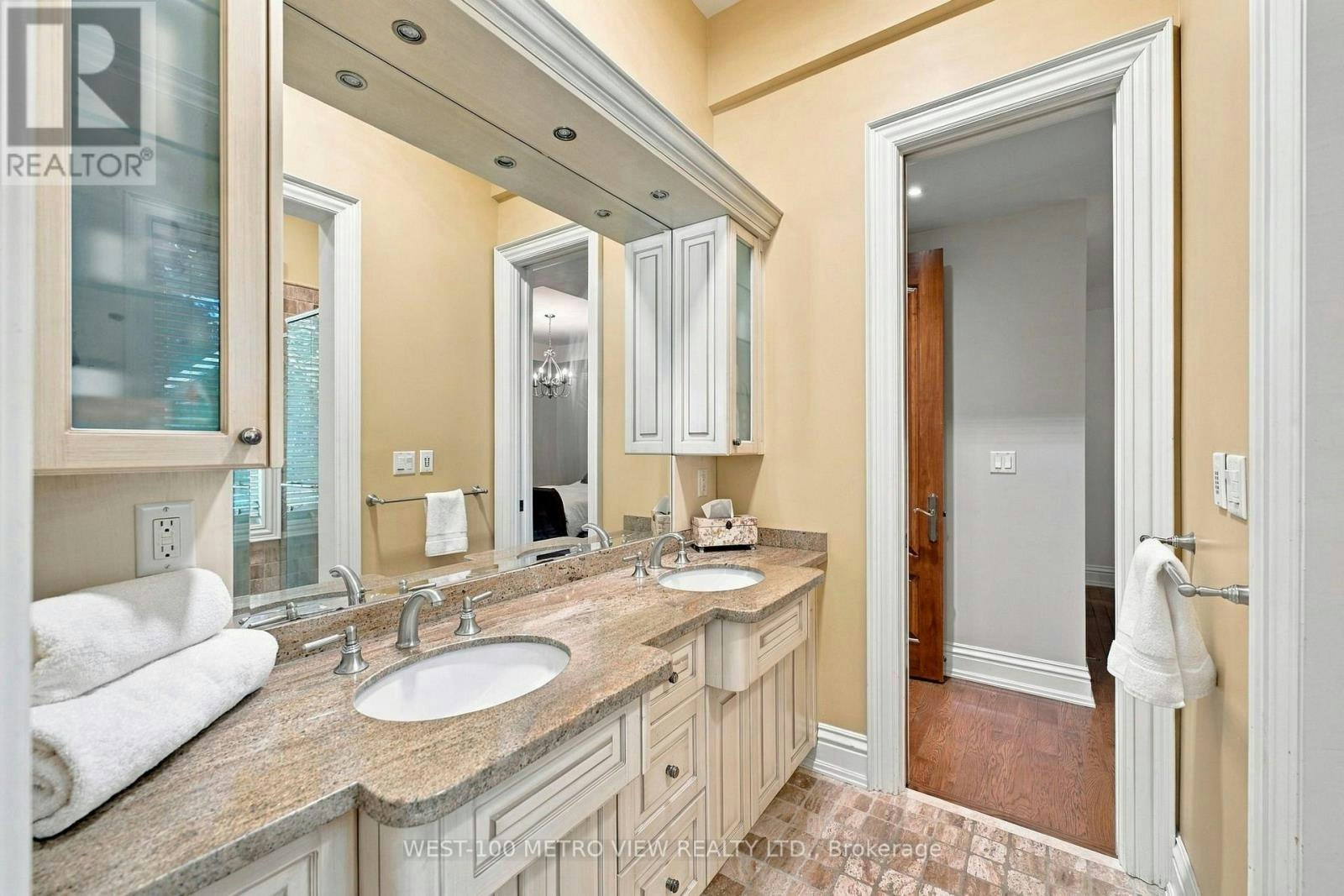 36 Abbruzze Court, Vaughan, ON, L4L 8Z1 - 29