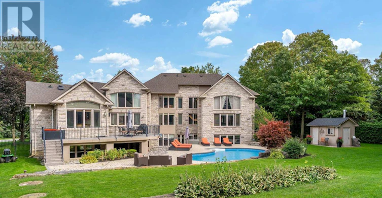 36 Abbruzze Court, Vaughan, ON, L4L 8Z1