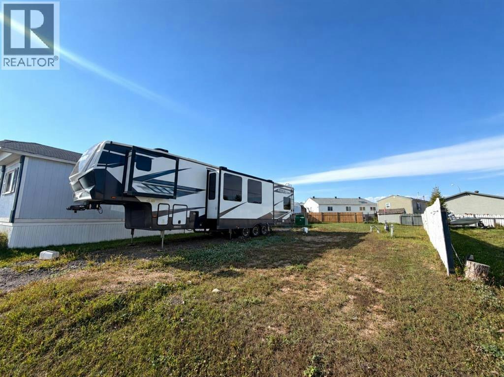 176 Greenwich Lane, Fort Mcmurray, AB, T9H 3Z3