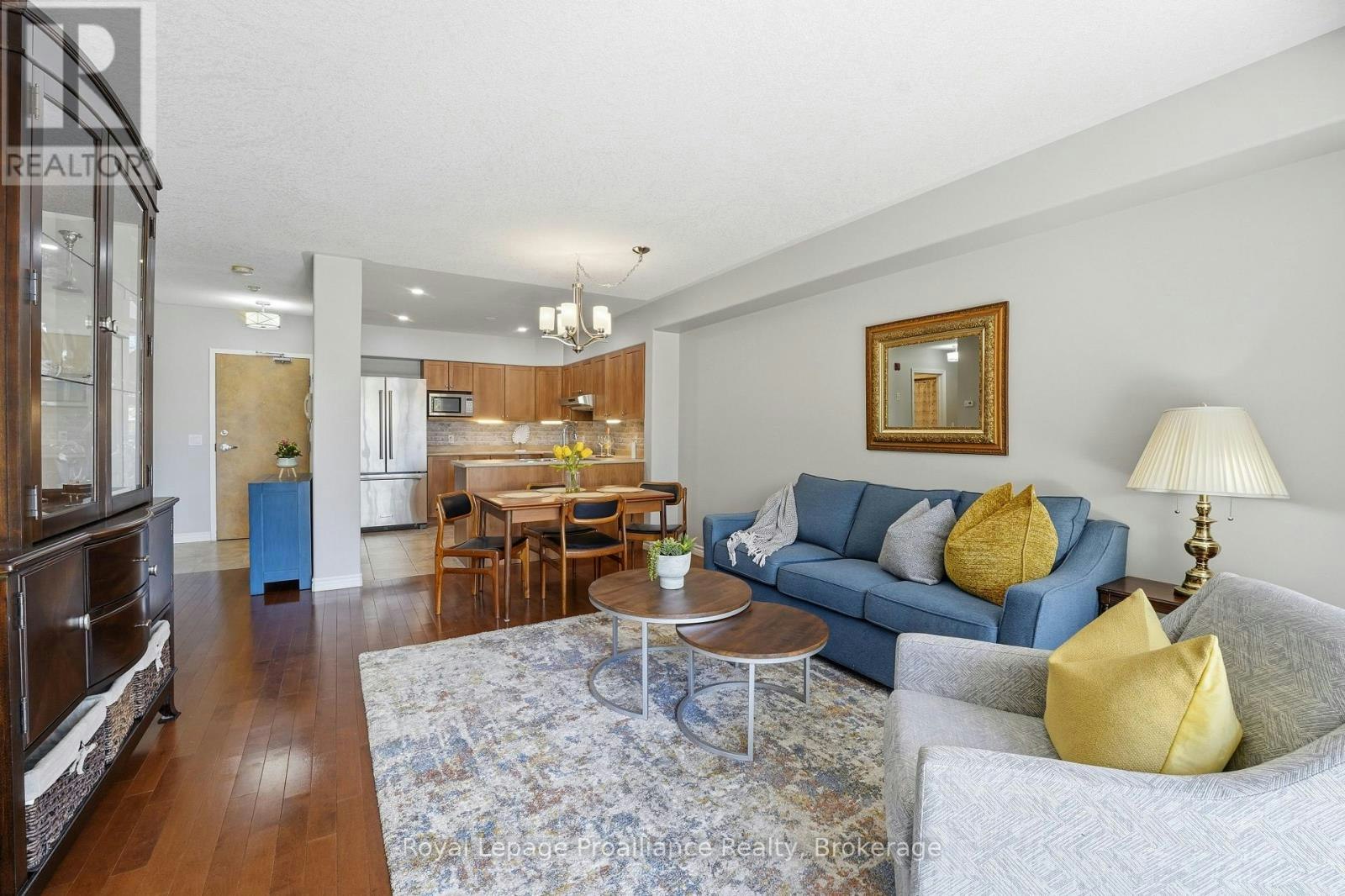 101-15 Heartwood Drive, Belleville, ON, K8P 5P4 - 24
