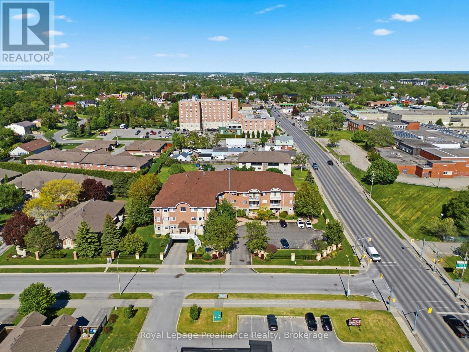 101-15 Heartwood Drive, Belleville, ON, K8P 5P4 - 2
