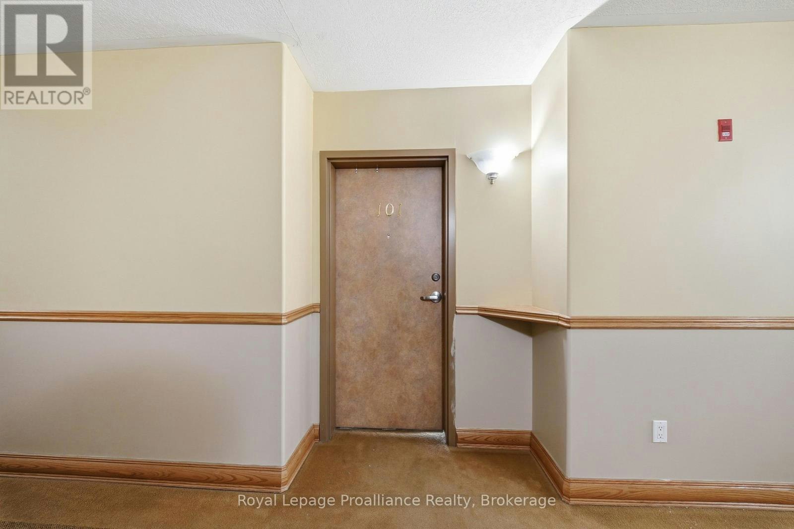 101-15 Heartwood Drive, Belleville, ON, K8P 5P4 - 8