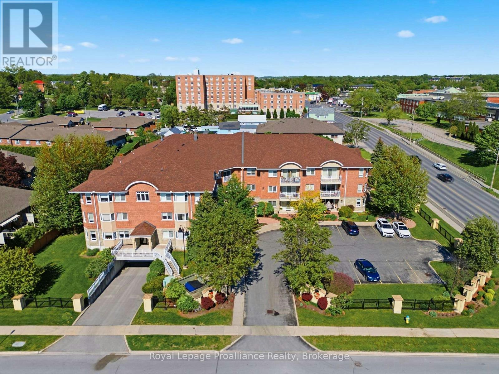 101-15 Heartwood Drive, Belleville, ON, K8P 5P4 - 3