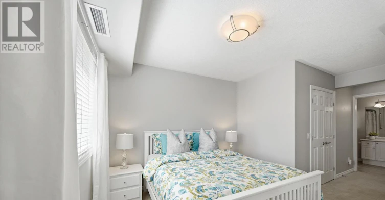 101-15 Heartwood Drive, Belleville, ON, K8P 5P4 - 33